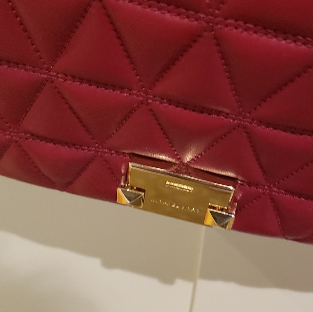 Michael Kors Burgundy Red Quilted Shoulder Bag And Wallet - Picture 2 of 4